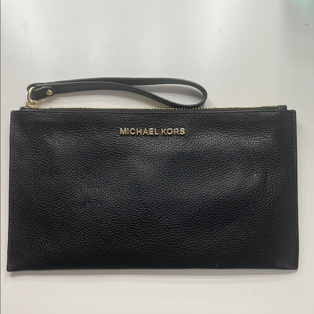 Michael Kors Black Wallet Timeless Elegance